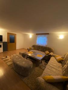 Posezení v ubytování Anes House