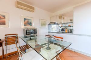 マリーナ・ディ・ポルティスコにあるFantastica Vista Costa Smeraldaのギャラリーの写真 +28枚の写真