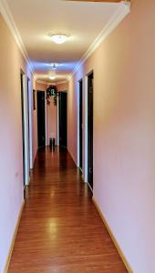 Fotografija u galeriji objekta MATE Private Bathrooms u gradu Ushguli