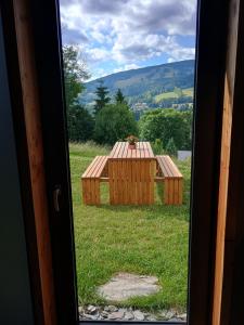 Výhľad na hory alebo výhľad na hory priamo z dovolenkového domu
