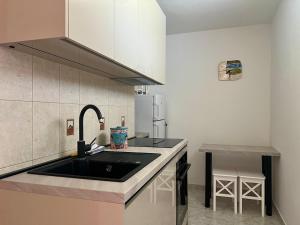Dapur atau dapur kecil di Studio Maestro