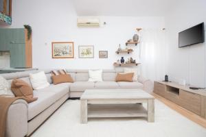 TV/trung tâm giải trí tại Villa Mediteran