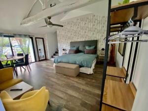 Fotografie z fotogalerie ubytování La Cour de la Forêt v destinaci Saint-Mars-de-Coutais