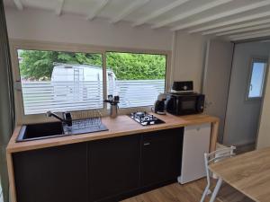 Gallery image of CAMPING LES GRAVELETS 2étoiles in Montmartin-sur-Mer