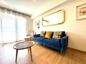 Posezení v ubytování Paradise Luxurious apartment, free parking, 3 double rooms, 4 beds, terrace, jacuzzi, new