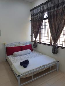 Gallery image of Eshal Homestay Padang Serai in Padang Serai