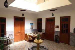 Posezení v ubytování Riad Dar Al Fassia