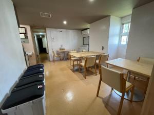 Posezení v ubytování Yuzawa house2