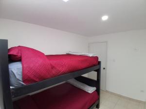 Postel nebo postele na pokoji v ubytování Residence FasMin B&B Nayon experience boxing