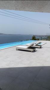 Πισίνα στο ή κοντά στο Villa Infinity