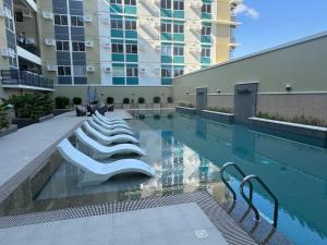 Fotografie z fotogalerie ubytování Berkeley Suites, Silang Cavite v destinaci Silang + 3 fotografie