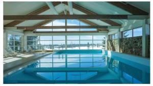 Swimmingpoolen hos eller tæt på Fantastic and high standard apartment in Nordseter