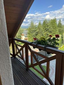 Fotografie z fotogalerie ubytování Apartament nad garażem - ,, Świt nad Krośnicą,, v destinaci Krośnica