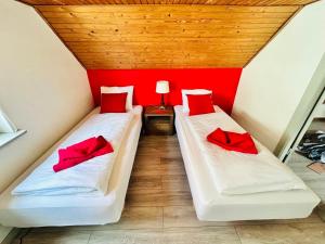 Postel nebo postele na pokoji v ubytování Stanza in zona turistica