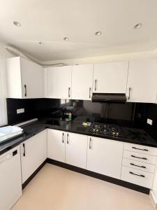 A cozinha ou kitchenette de Tetouan Relax Apartement