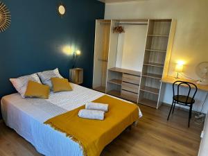 Postel nebo postele na pokoji v ubytování Mission 14