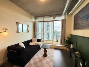 Imagen de la galería de Stylish Condo, Riverview, Downtown East Village, Mins to Stampede, Saddledome, en Calgary