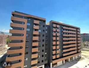 Το κτήριο όπου στεγάζεται  το διαμέρισμα