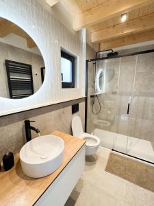 Koupelna v ubytování Chalet Slapy