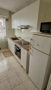 Kuchnia lub aneks kuchenny w obiekcie Apartamento marinero