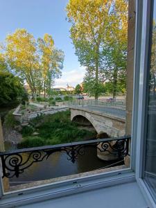 Foto dalla galleria di Le logis de la promenade a Charolles Altre 10 foto