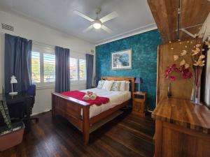 Postel nebo postele na pokoji v ubytování U3 Comfortable Unit in Cronulla