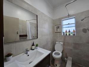 Koupelna v ubytování U3 Comfortable Unit in Cronulla