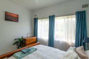 Postel nebo postele na pokoji v ubytování U3 Comfortable Unit in Cronulla