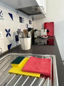 Kuchnia lub aneks kuchenny w obiekcie Casa Vacanze Arma delle Manie
