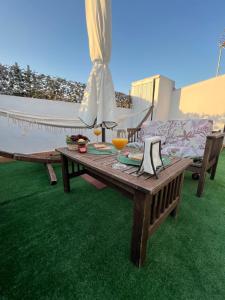 Drinks på Apartamento Boutique Kala Ático + 22 billeder