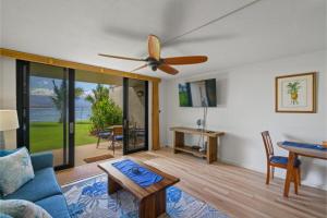 Μια τηλεόραση ή/και κέντρο ψυχαγωγίας στο MAALAEA KAI #102 condo