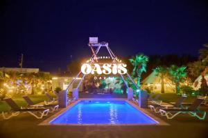 Bazén v ubytování Water front Villa OASIS-OARAI nebo v jeho okolí