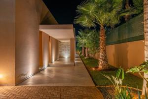 Κήπος έξω από το Villa Soumaya Sans vis-à-vis SPA & JACUZZI