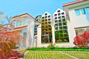 Το κτήριο όπου στεγάζεται το ξενοδοχείο