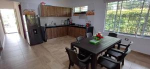 Η κουζίνα ή μικρή κουζίνα στο Casa Campestre la Cascada 1