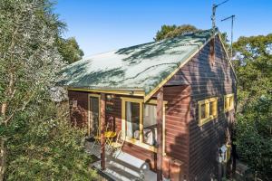 Το κτήριο όπου στεγάζεται  η παραθεριστική κατοικία