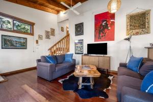 Χώρος καθιστικού στο Wattle Glen