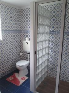 Kamar mandi di Quintinha da Chinela