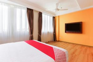 Gallery image of Dancenter Super Cowboy Hotel Melaka in Melaka