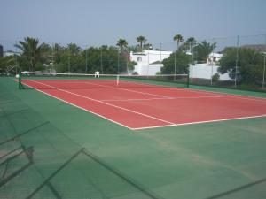 Tenis a/nebo squash v ubytování Casas del Sol nebo okolí