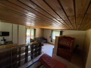 TV a/nebo společenská místnost v ubytování Camping chez julien