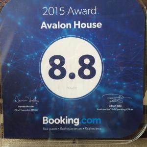 Certifikát, hodnocení, plakát nebo jiný dokument vystavený v ubytování Avalon House