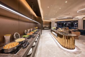 Jídlo v hotelu nebo okolí