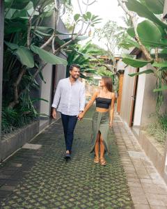 Tamu yang menginap di Mahayoga Ubud Private Pool Villa Spa And Resto