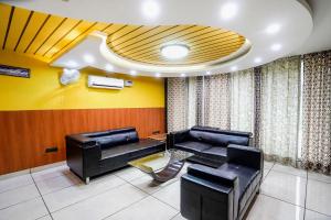 Posezení v ubytování FabHotel 17 Suites in Sector 70