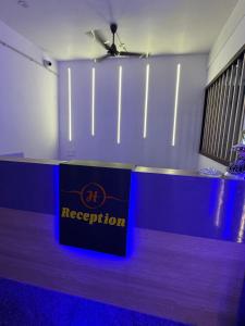 Vstupní hala nebo recepce v ubytování The Virtus Hotel Couple Friendly and Corporate Friendly Greater Noida