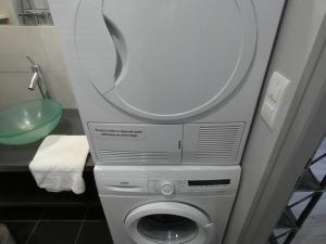 Koupelna v ubytování Notre-Dame-de-Monts - Appartement face océan - 6 pers - Animaux sur autorisation - FR-1-540-120 + 18 fotografií