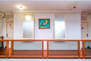 Fotografie z fotogalerie ubytování RedDoorz near Batik Tulis Celaket 2 v destinaci Malang