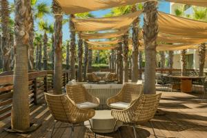 ห้องอาหารหรือที่รับประทานอาหารของ The Westin Salgados Beach Resort, Algarve