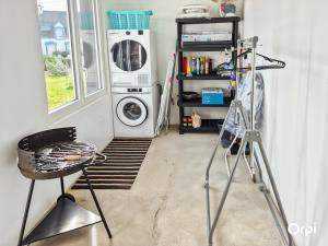 Fotografie z fotogalerie ubytování Maison de Pêcheur Rénovée à Riantec avec Jardin et Véranda - FR-1-349-200 v destinaci Riantec